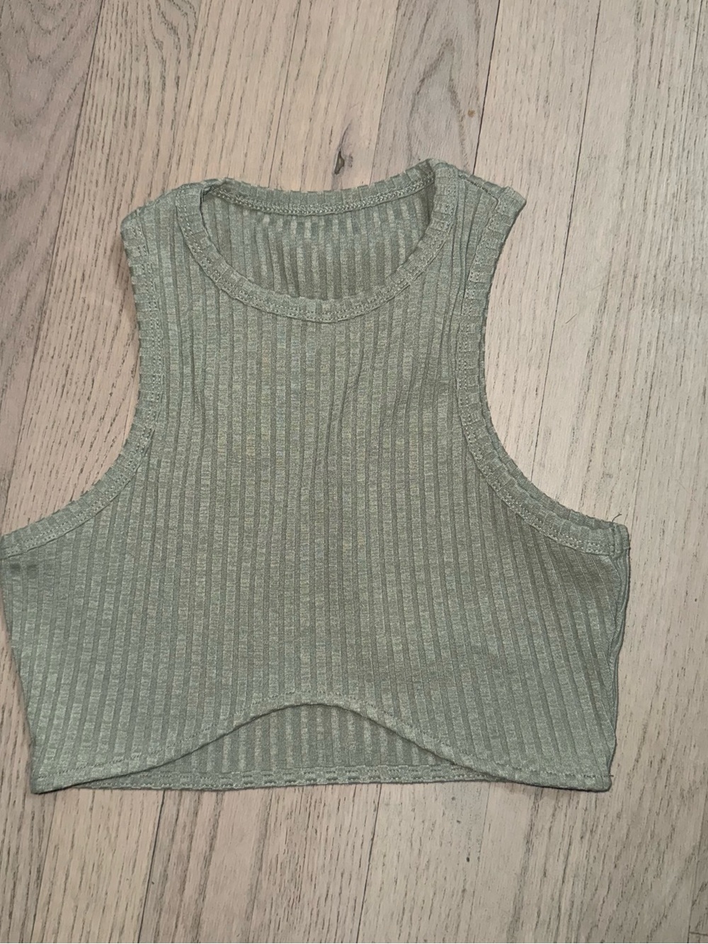 Ribbed Cropped Tank Top - Sage Green Small EUC